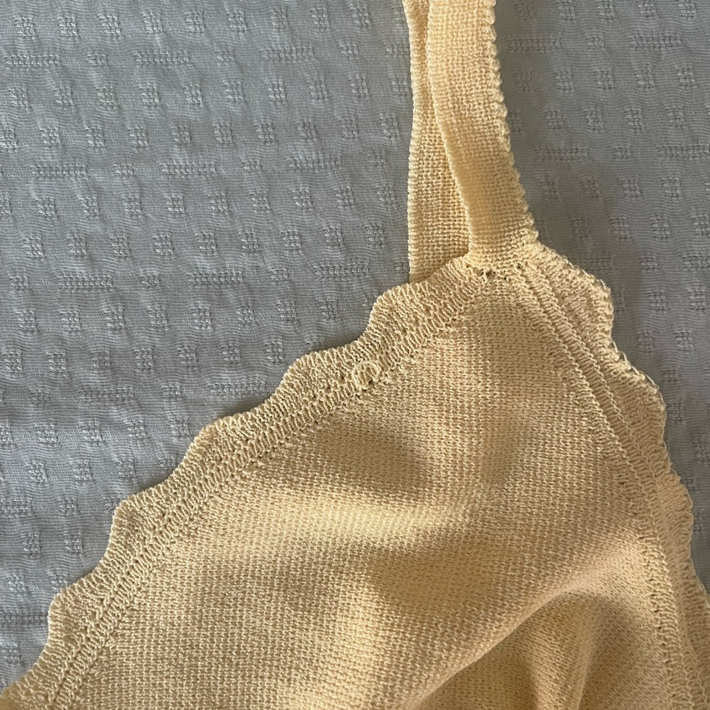 Princess Polly Top - Picture 3 of 3